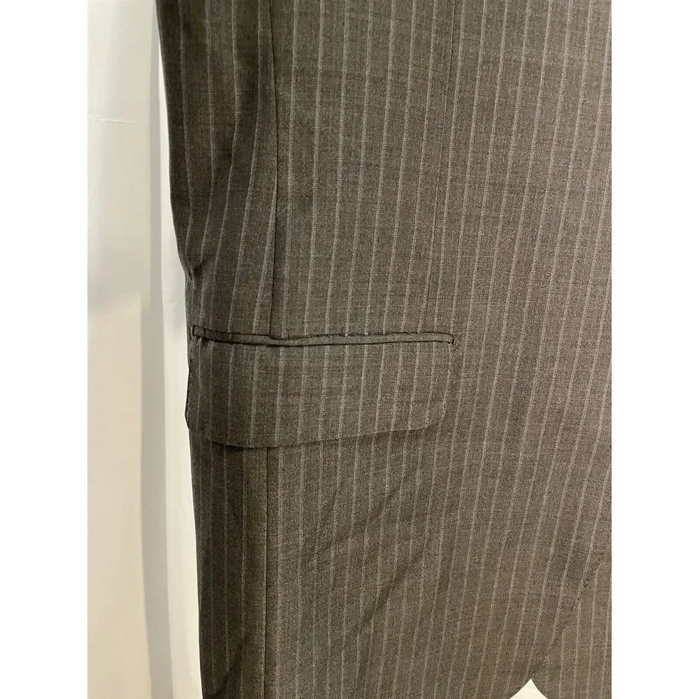 Hickey Freeman 42L Gray Pinstriped Loro Piana Tasmanian Super 130's 2 Btn Blazer_3